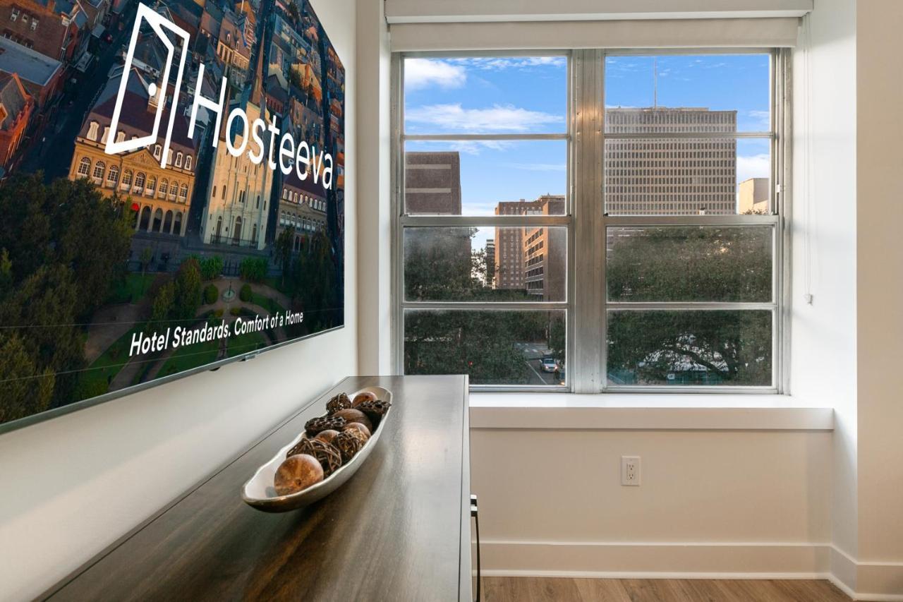 Spacious 4-bed Steps From French Quarter Apartment